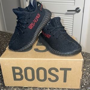 Yeezy Boost 350 V2 Black Size 7c